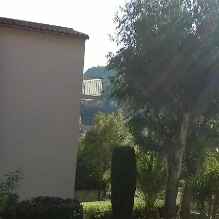 Bel F2 Terrasse Sud A 5 Min Thermes Apartmán *